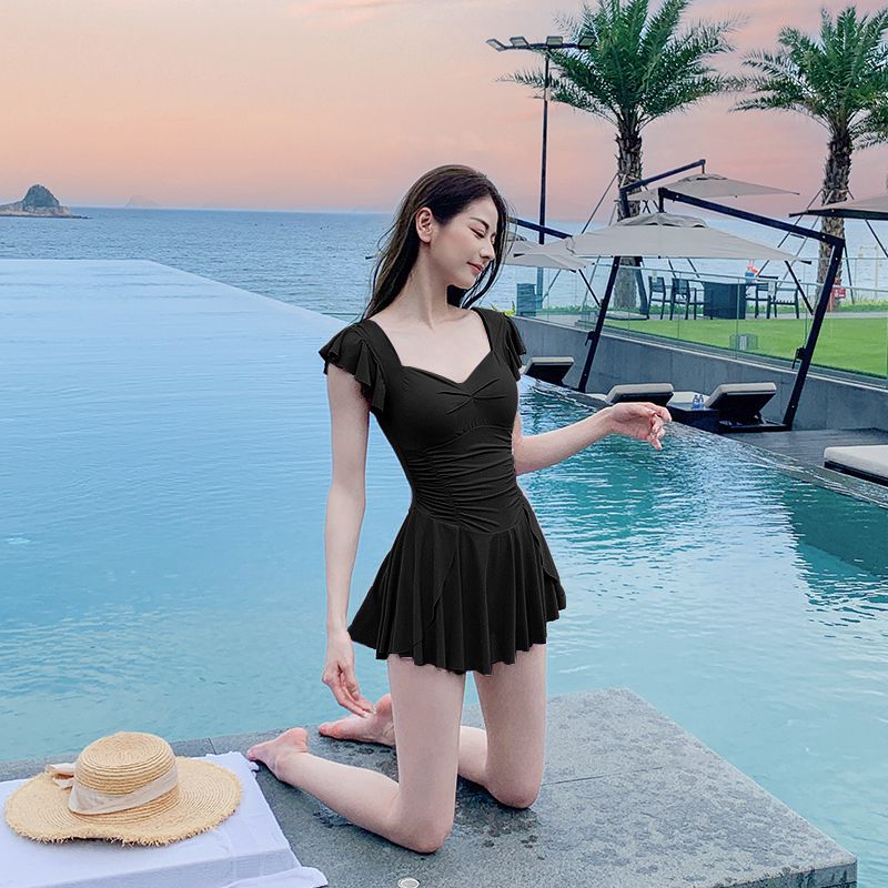 Bescheiden tankini-jurk, badkl - Swimwear recensie en prijs
